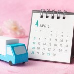 4月カレンダーのイメージ
